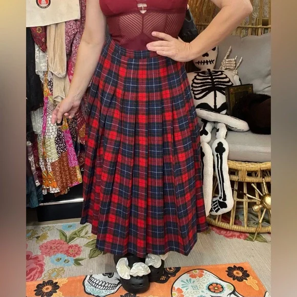 Vintage Pendleton Tartan Wool Pleated Skirt Outlander Scottish Countryside - Picture 4 of 4